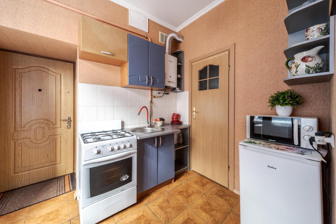 Central Apartments Rynok Lviv Buitenkant foto